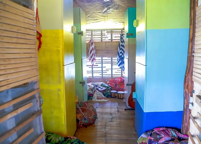 Flotsam And Jetsam Artist BeachHostel